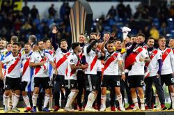 开云体育平台APP-深度解读：浦和红钻世俱杯战术演练的简单介绍