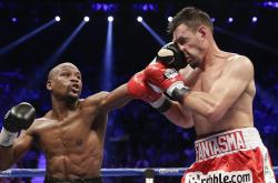 开云在线直播-灰熊的钢铁意志，决胜局绞杀76人，诠释季后赛的残酷与美丽