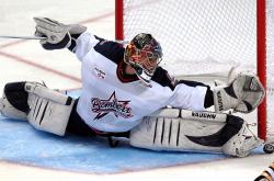 开云APP-欧文末节狂飙定乾坤，辽宁力克深圳迎关键一胜