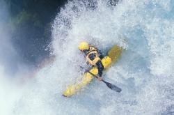 开云官方app入口-赛道上的心跳瞬间，哈斯车队险胜梅赛德斯，拉塞尔刷新单圈纪录