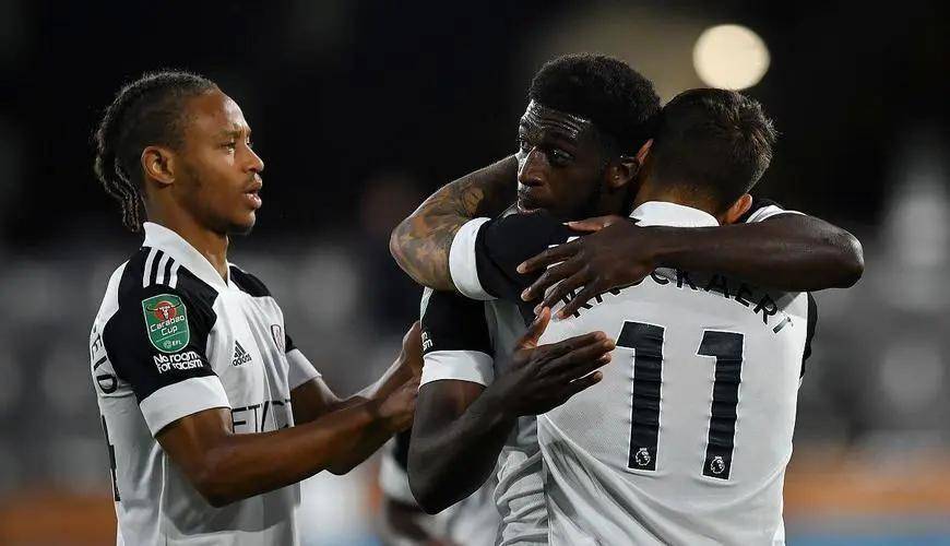 纽卡斯尔联大胜富勒姆，继续领跑的简单介绍