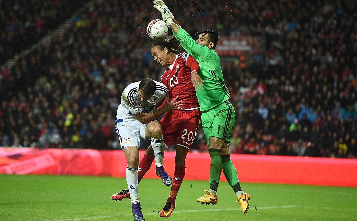 爱尔兰队惨败于西班牙，止步半决赛