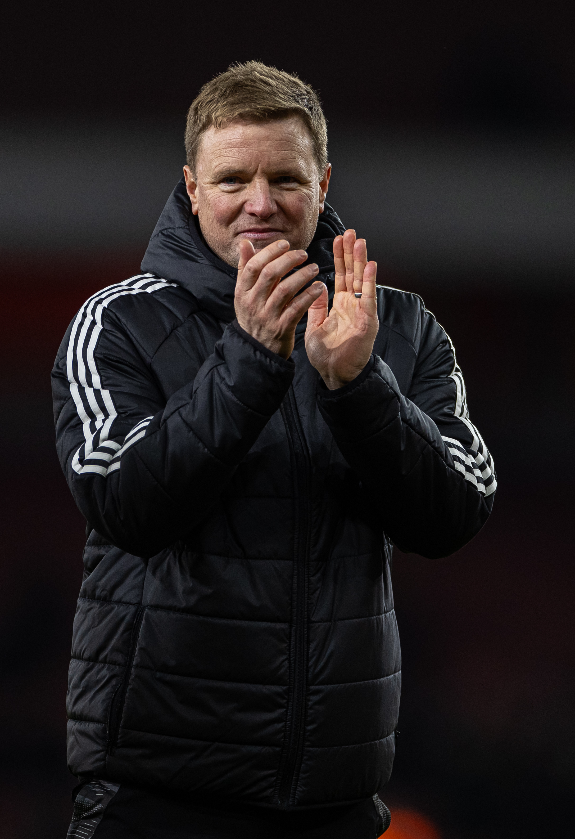 包含阿森纳替补登场建奇功，主帅赛后高呼：他是英雄！的词条