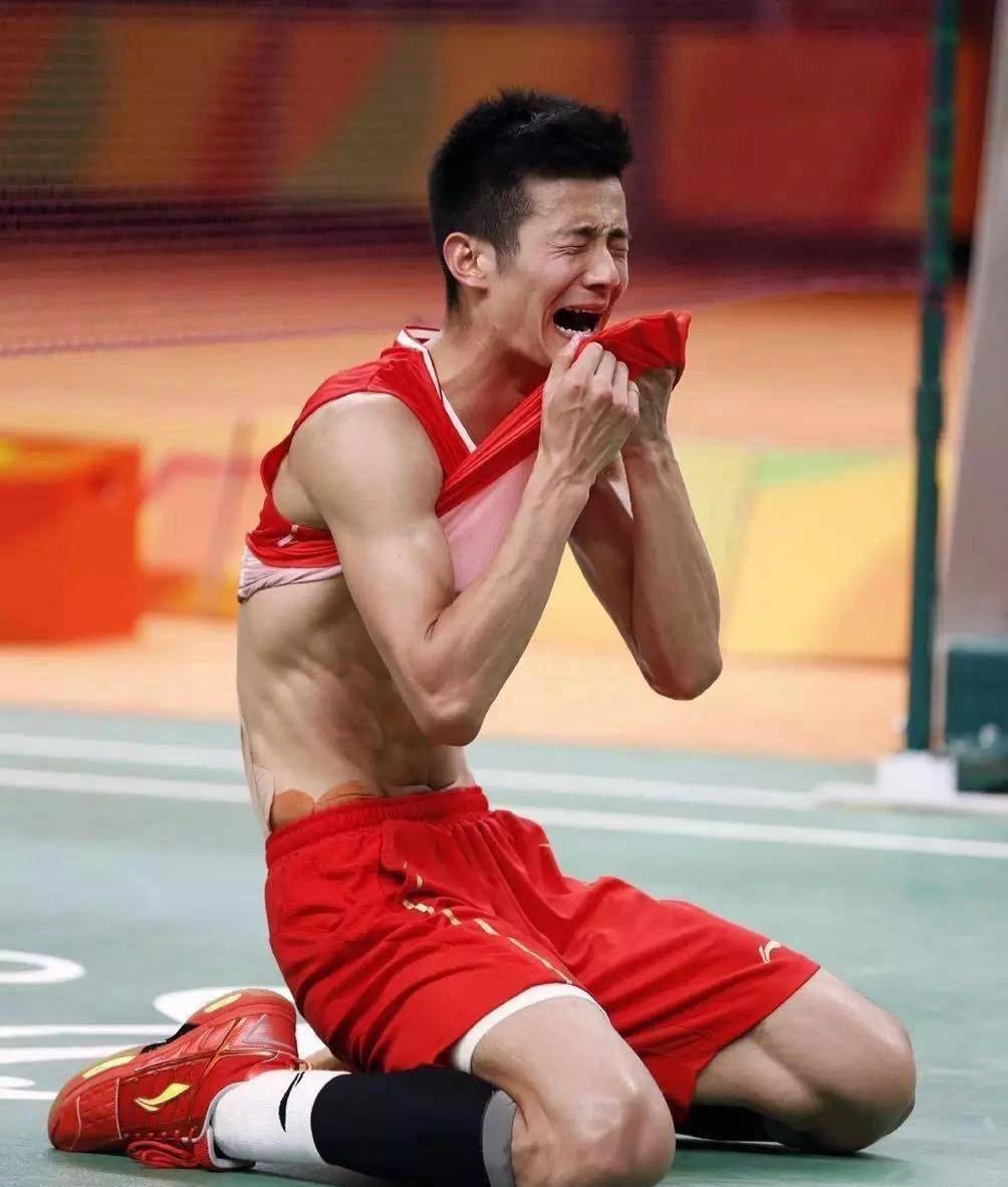 包含印尼羽毛球队完胜印度羽毛球队，谌龙打破历史纪录的词条