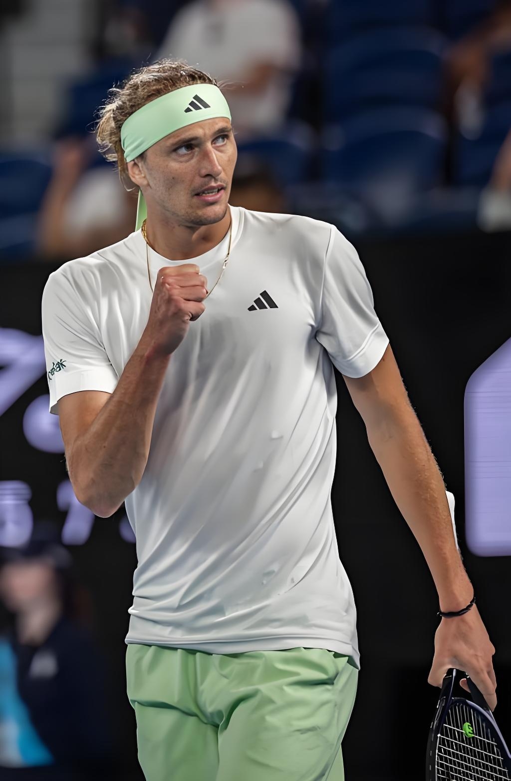 关于年终总决赛轻取蒙特卡洛大师赛,兹维列夫刷新纪录的信息 关于年终总决赛轻取蒙特卡洛大师赛,兹维列夫刷新纪录的信息