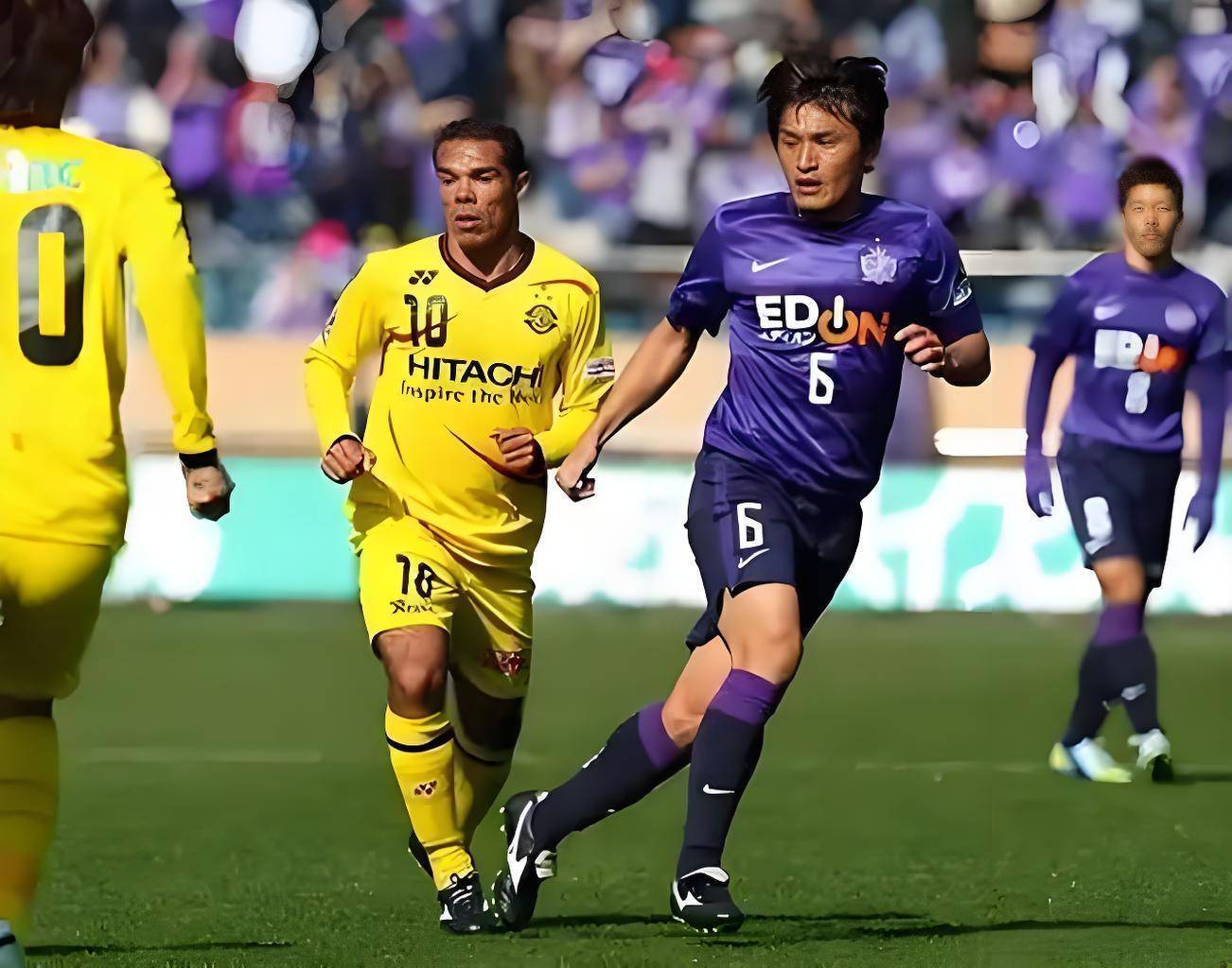 广岛三箭将在主场对阵佩尔西克