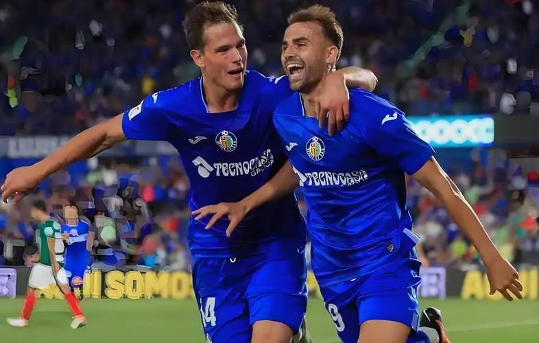 球场上的智慧之战，谁能笑到最后