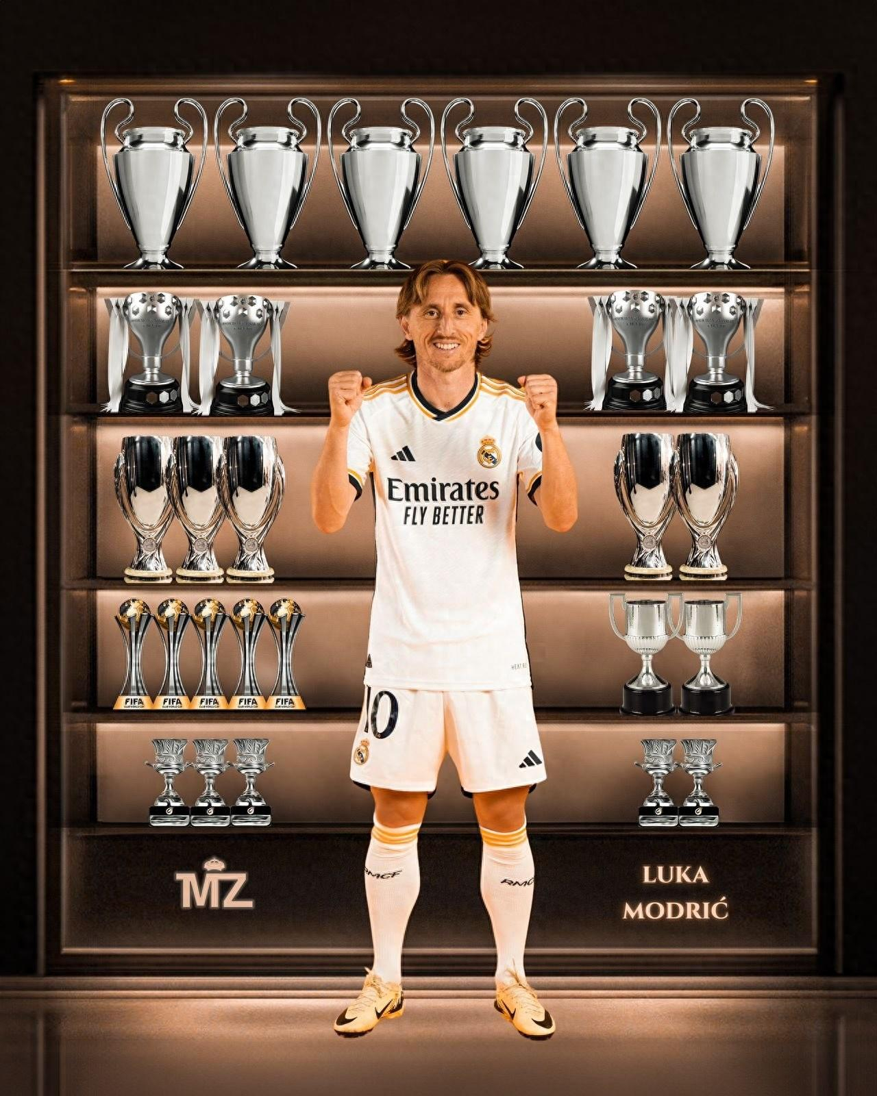 皇家马德里队员全力以赴，取得胜利