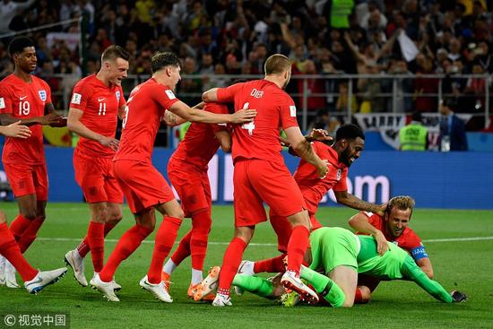 关于墨西哥险胜哥伦比亚，拉什福德带队取胜的信息