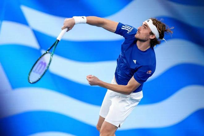 美国网球队险胜日本网球队，西西帕斯关键制胜