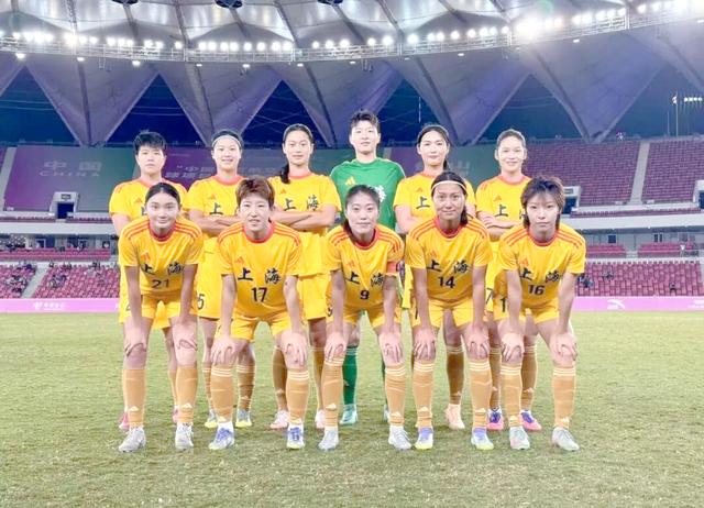 中国女足大比分战胜对手，强势晋级