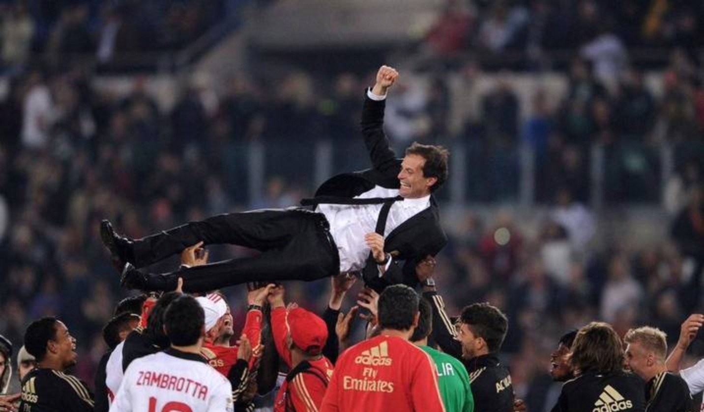 包含国际足坛的精彩进球引发球迷热议的词条