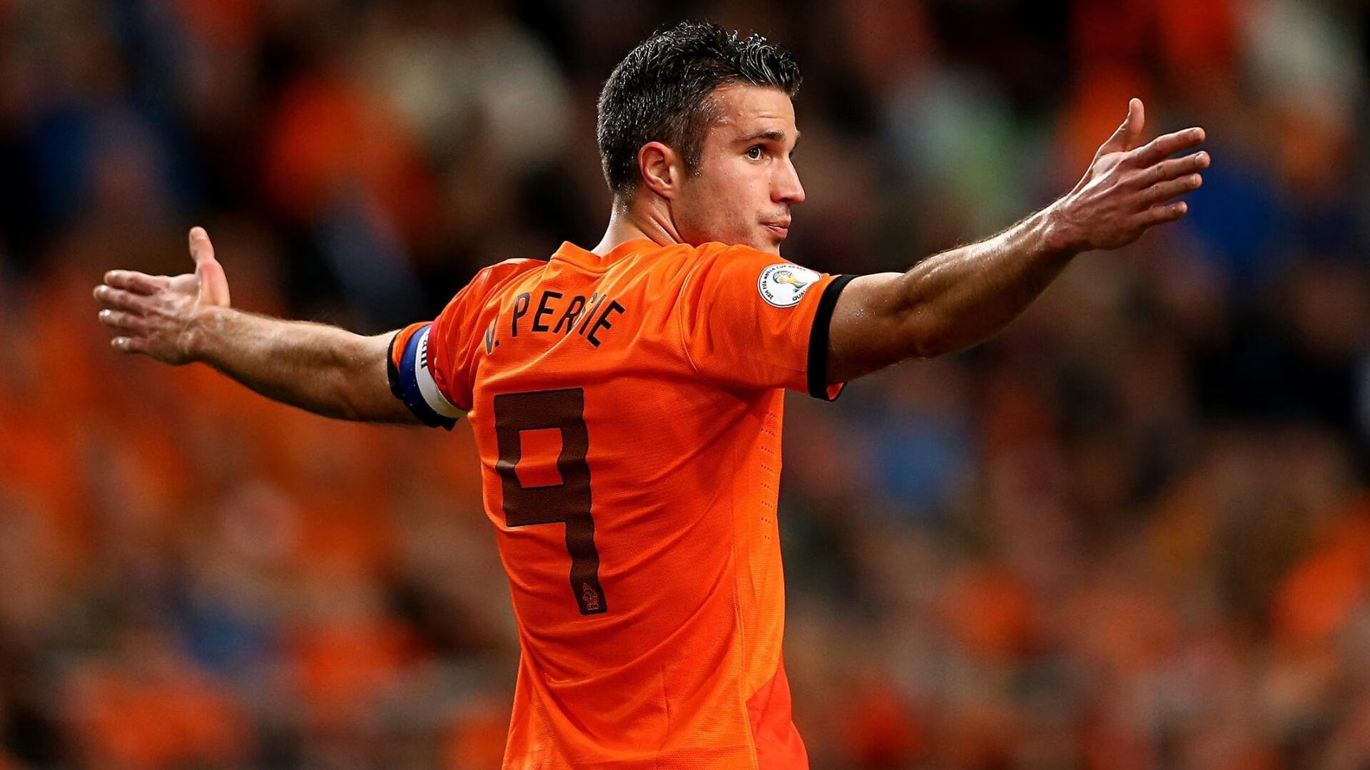 加克波攻防两端统治，智利制霸雷恩，现代足球中的全能型球员崛起