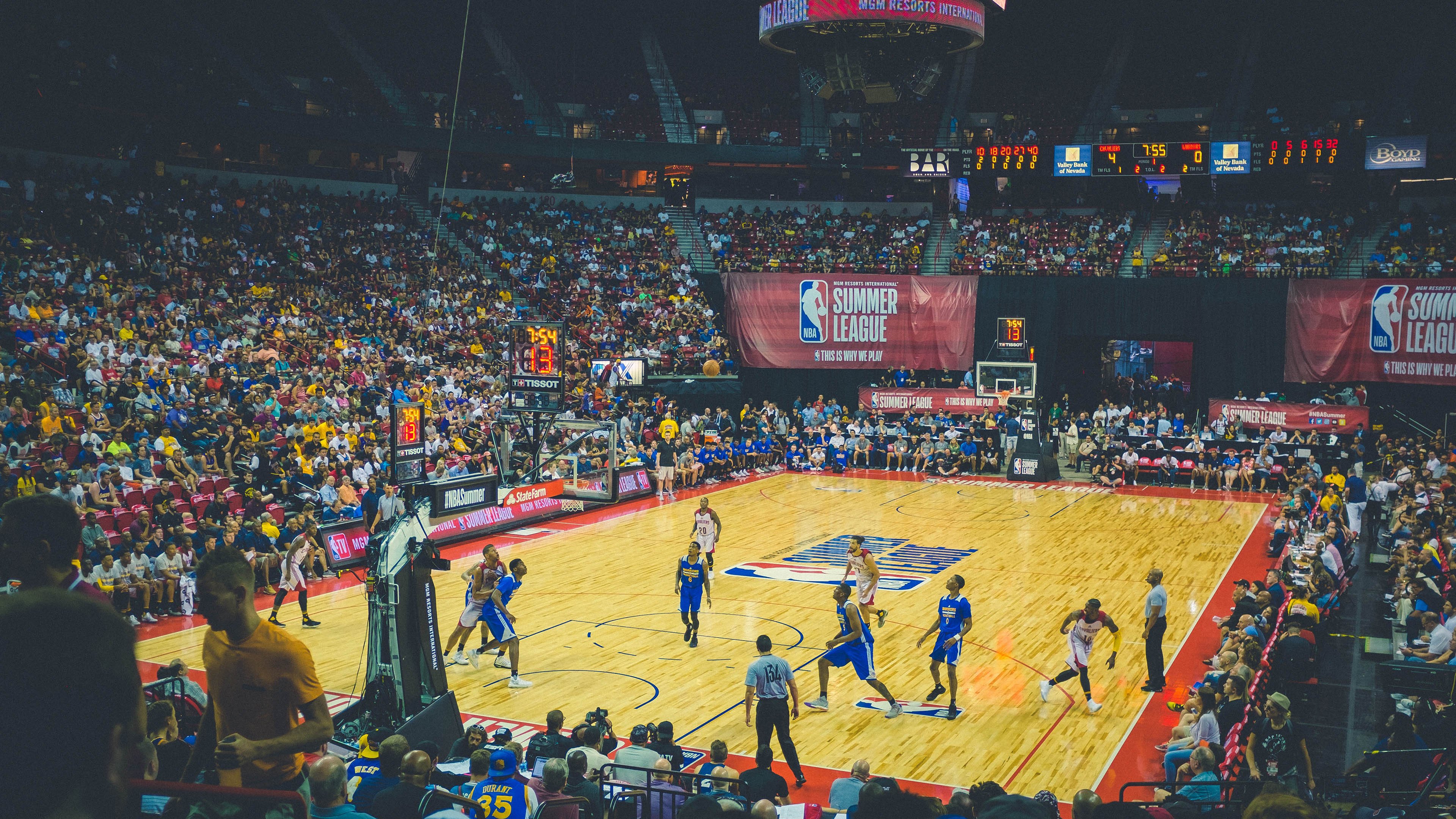 胜负手霍勒迪，辽宁制霸火箭的战术密码